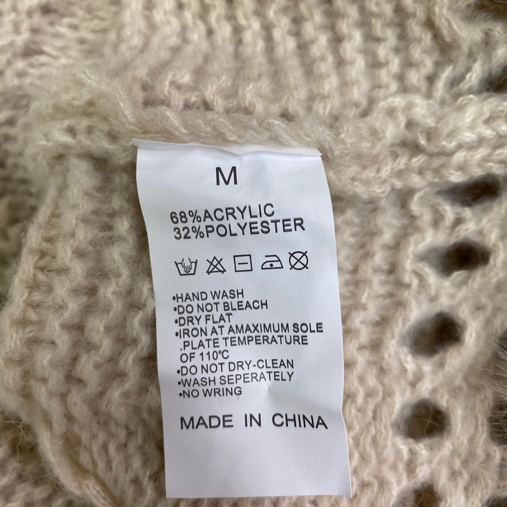 Nwot Cream Cable Knit Fur-Trim Poncho Sweater from macys - Picture 3 of 3